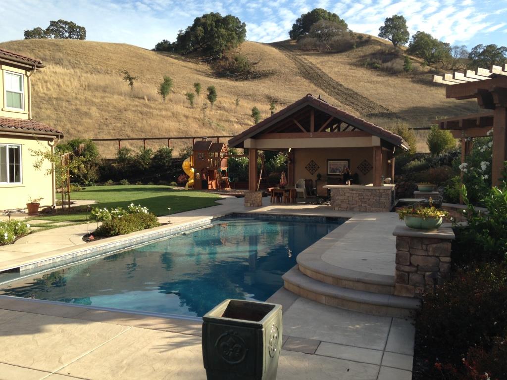 New swimming pool design in Danville