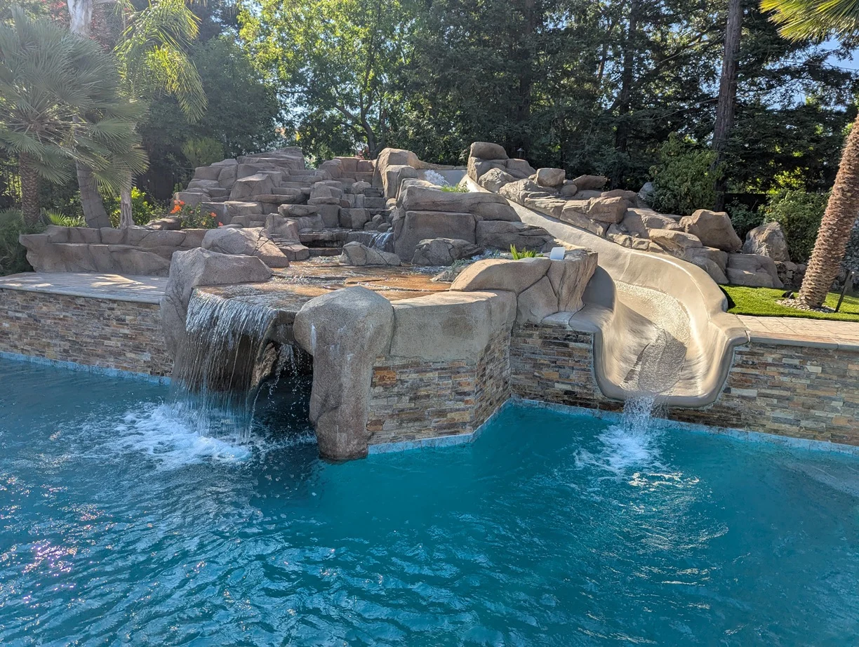 Swimming pool construction