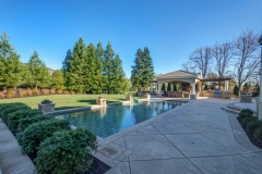 022_Pool-and-Outdoor-Living