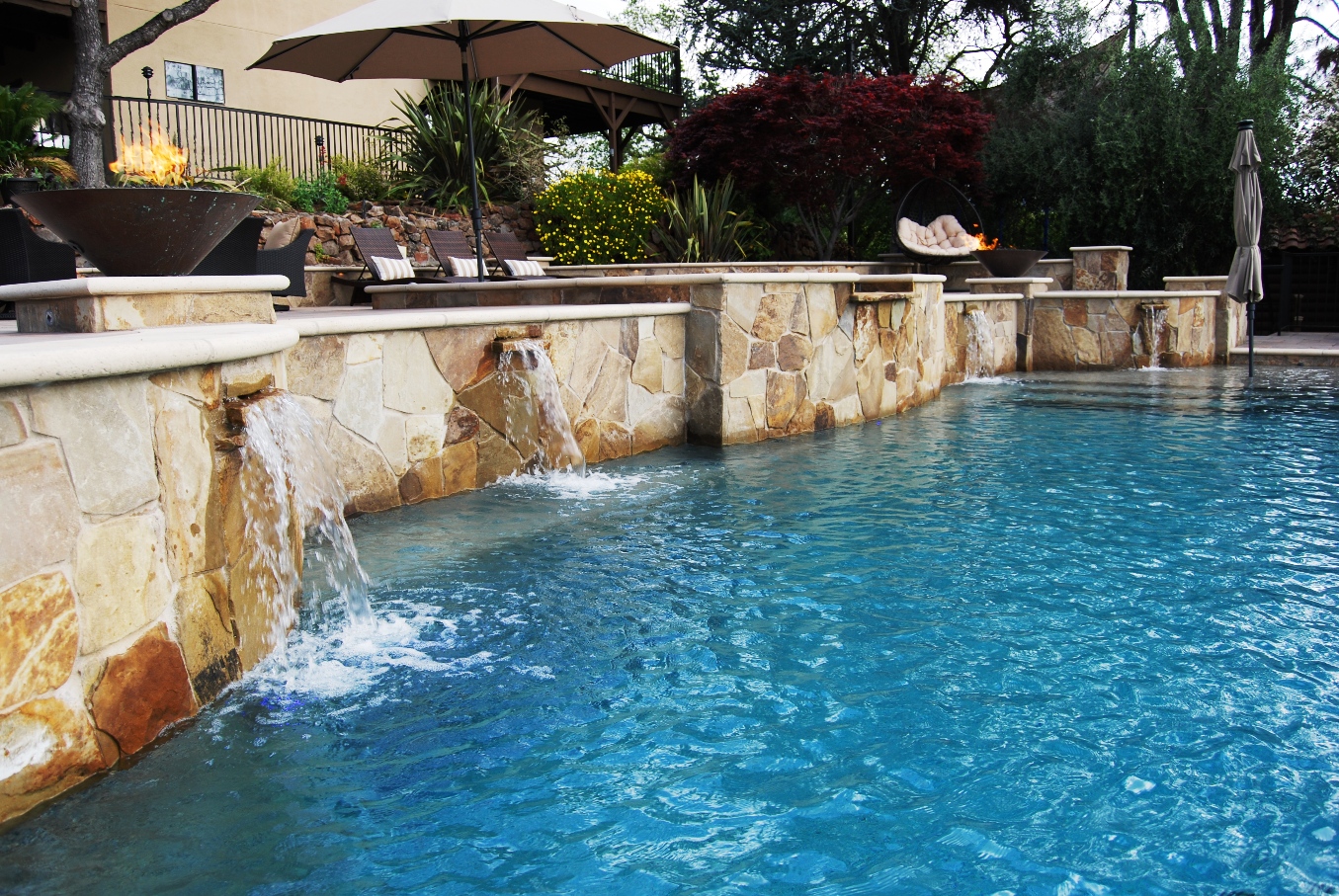 Quality swimming pool design and construction